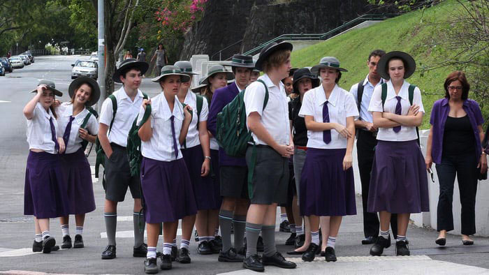 Công Ty May Áo Thun Đồng Phục Học Sinh Cao Cấp Tại Quận 1 – Uy Tín – Chất Lượng