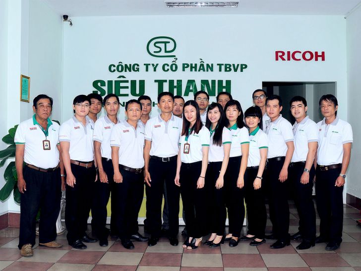 Xưởng may áo thun đồng phục công ty cao cấp tại TPHCM